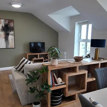 Peak House Penthouse